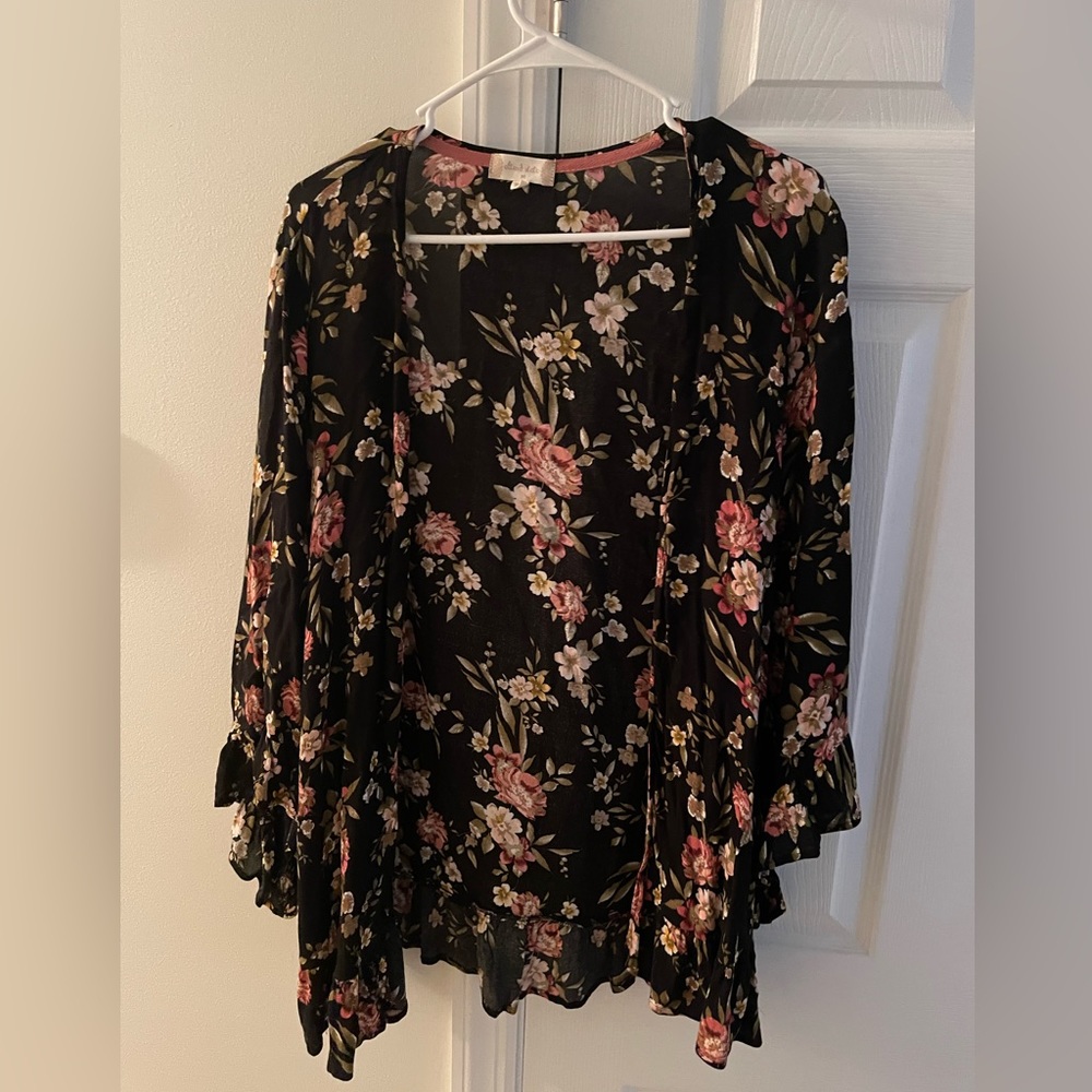 Altar’d State Blouse
